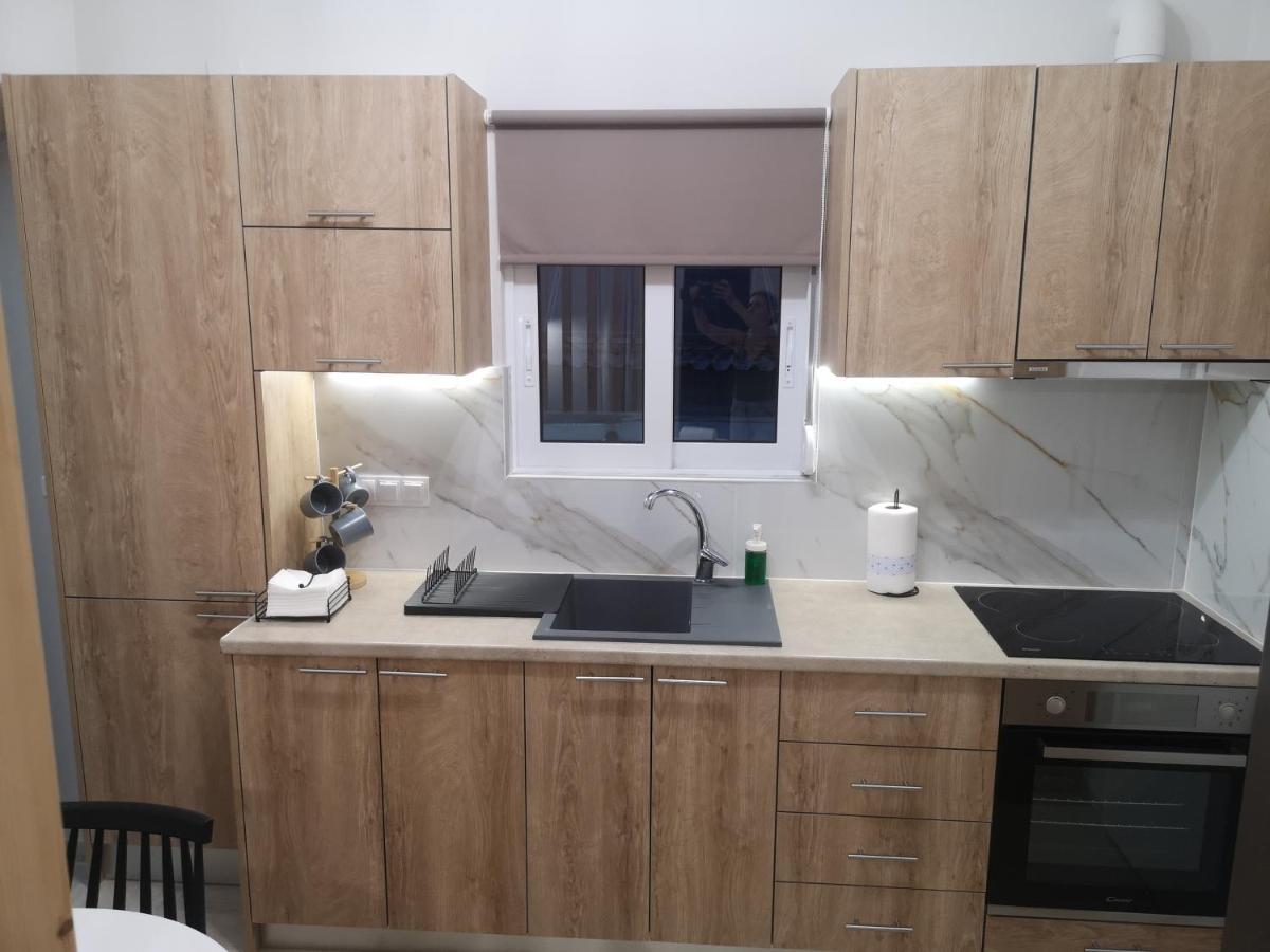 P&K Luxury Apartments 3 Kalamata Ngoại thất bức ảnh
